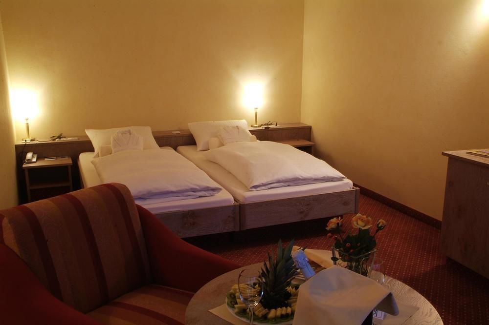 Dekra Congresshotel Wart Altensteig Εξωτερικό φωτογραφία