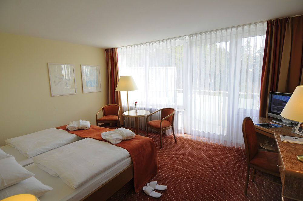 Dekra Congresshotel Wart Altensteig Εξωτερικό φωτογραφία